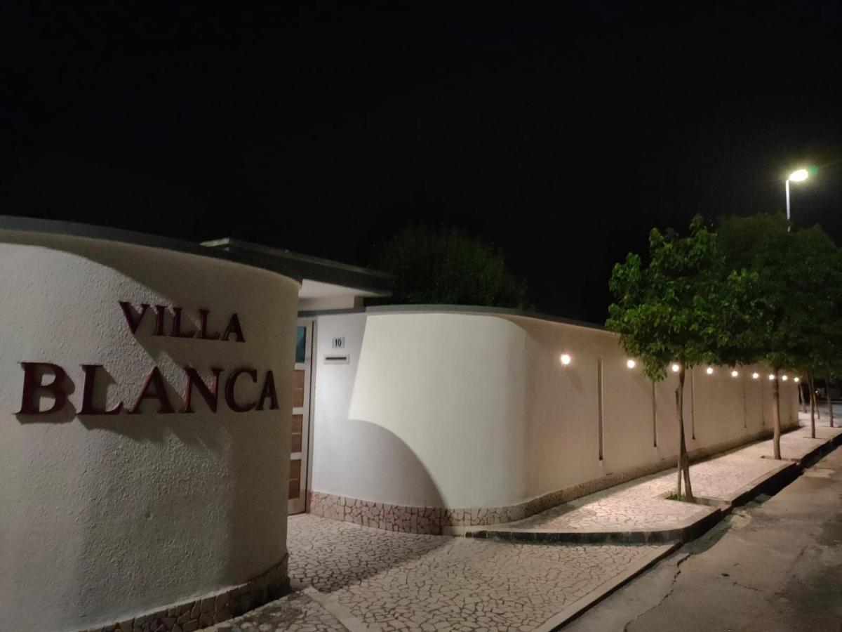 Villa BLANCA Lecce Esterno foto